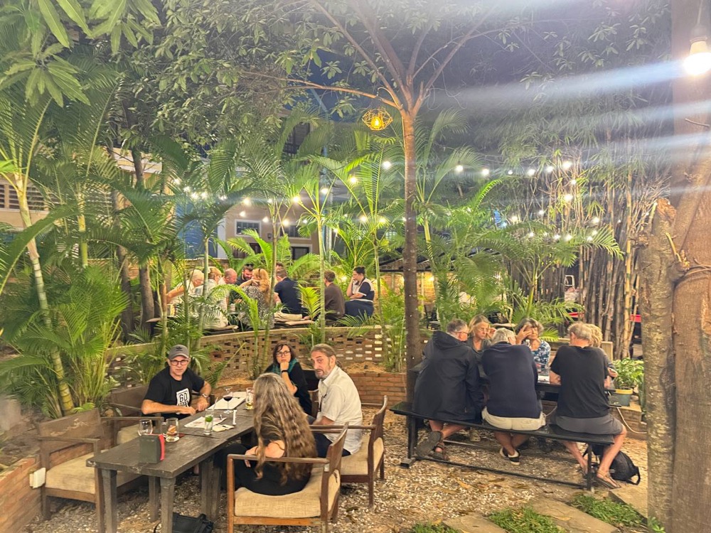 Pomme beer garden in the evening