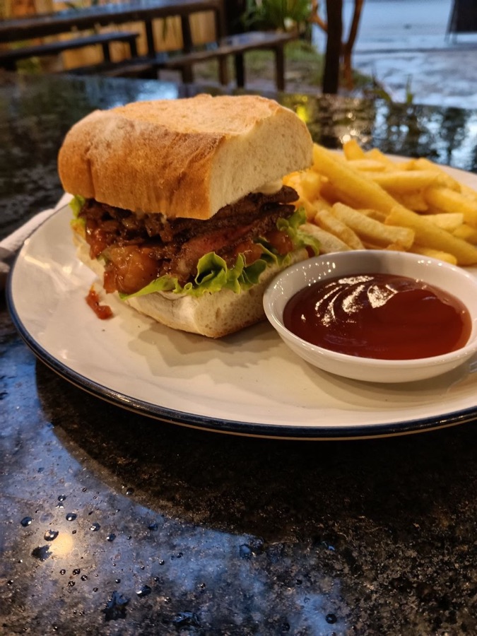 Steak sandwich at Pomme Brewhouse, Siem Reap